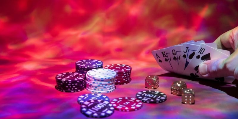 Không gian casino trực tiếp tái hiện trọn vẹn cảm giác của sòng bạc thật với dealer chuyên nghiệp và hệ thống camera chất lượng cao.